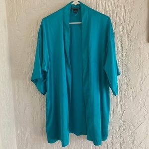 Victoria’s Secret Satin Robe Size XS Small